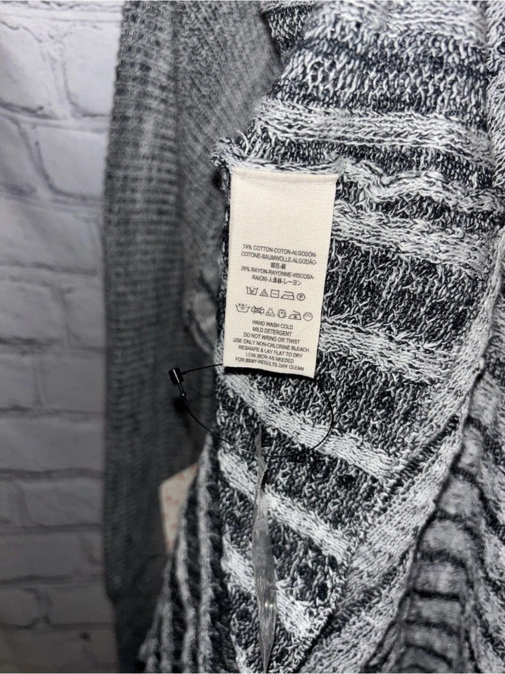 Free People Shadow Stripe Pocket Long Cardigan Size L. V Neck Boho Beachy NWT - Picture 5 of 6